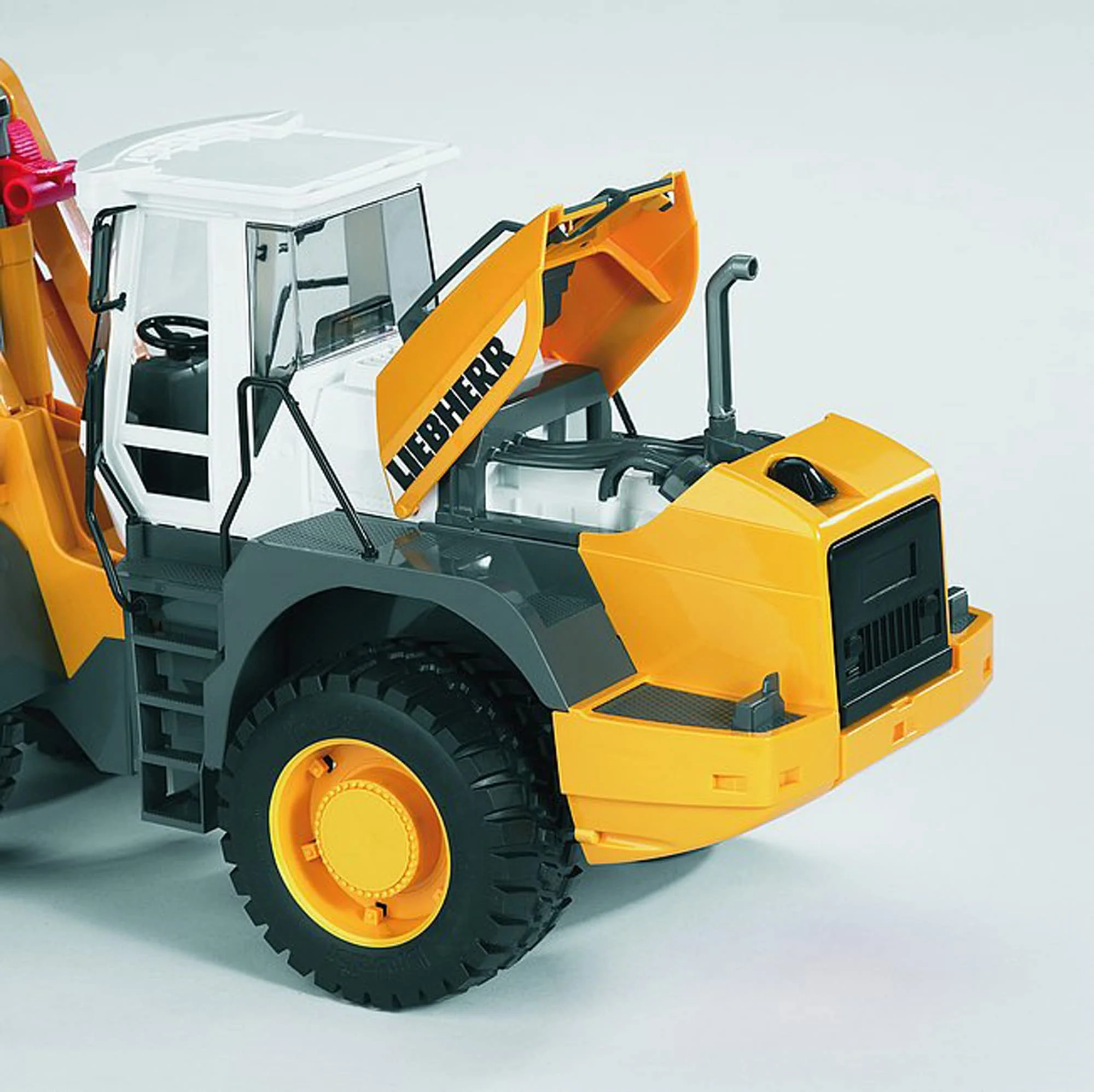 Bruder 02430 Liebherr Articulated Road Loader L 574 Toys Vehicle - Image 3
