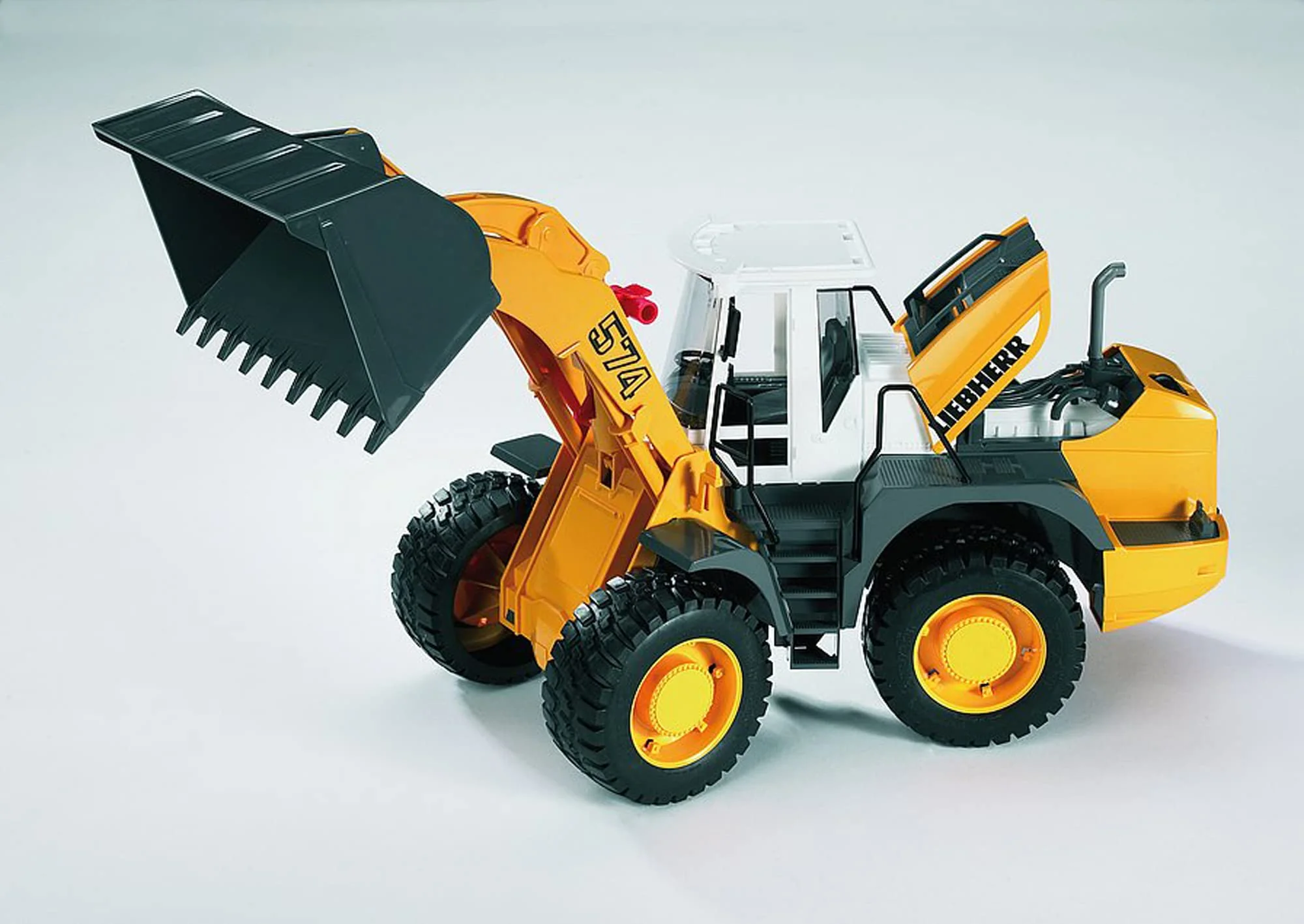 Bruder 02430 Liebherr Articulated Road Loader L 574 Toys Vehicle - Image 4