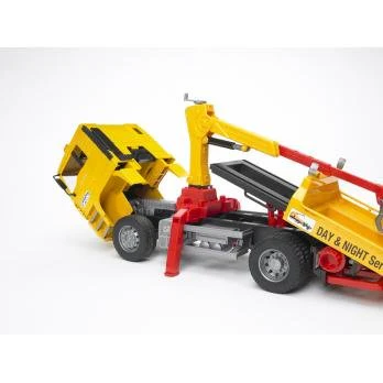 Bruder Man TGA Tow Truck with Cross Country Vehicle - Image 3