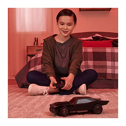 DC Comics, The Batman Batmobile Remote Control Car with Official Batman Movie Styling - Image 8