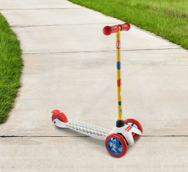 Fisher Price 3-Wheel Tilt and Turn Scooter - Image 3