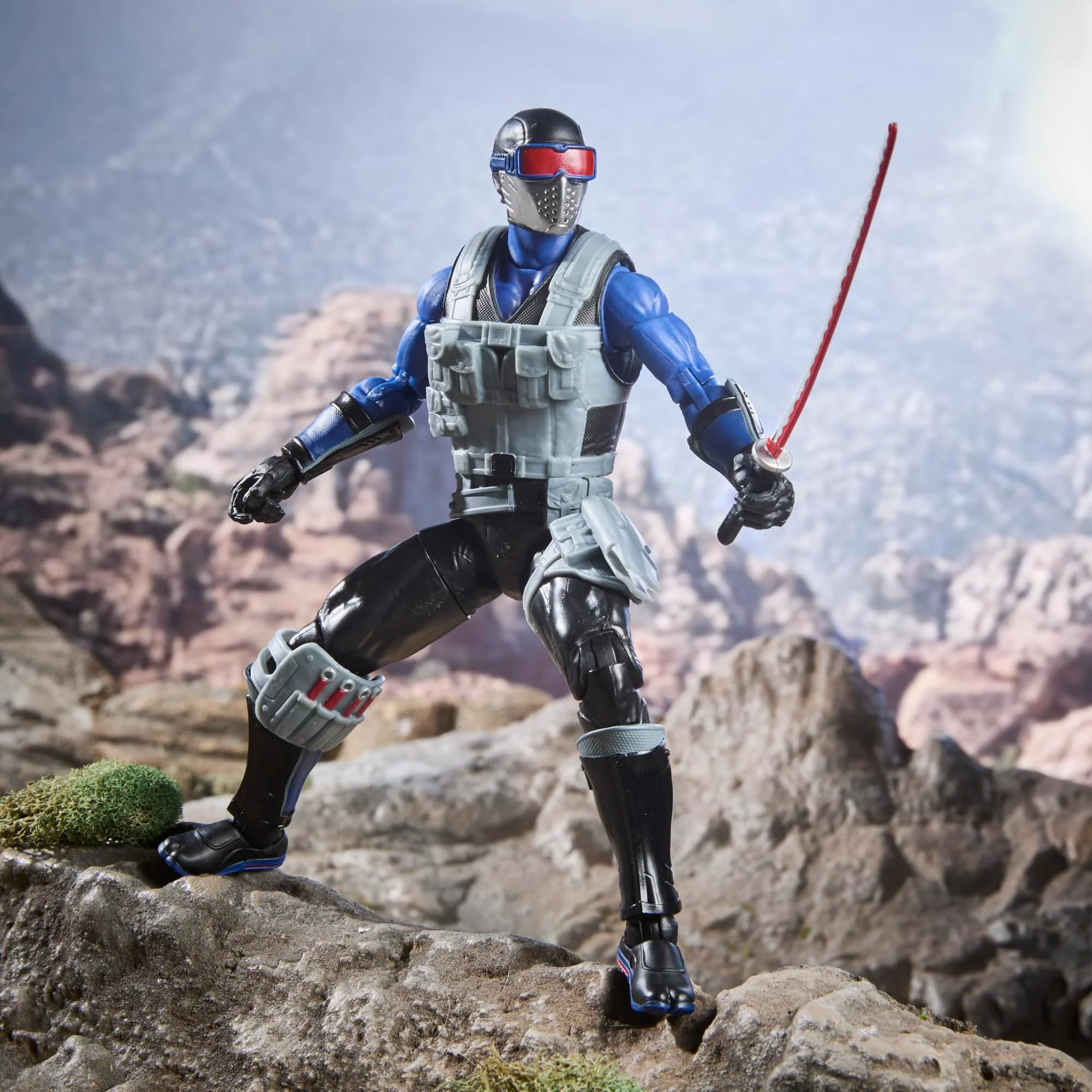 G.I. Joe Classified Series #165, Snake Eyes V4, Collectible 6 Inch Action Figure with 7 Accessories - Image 7