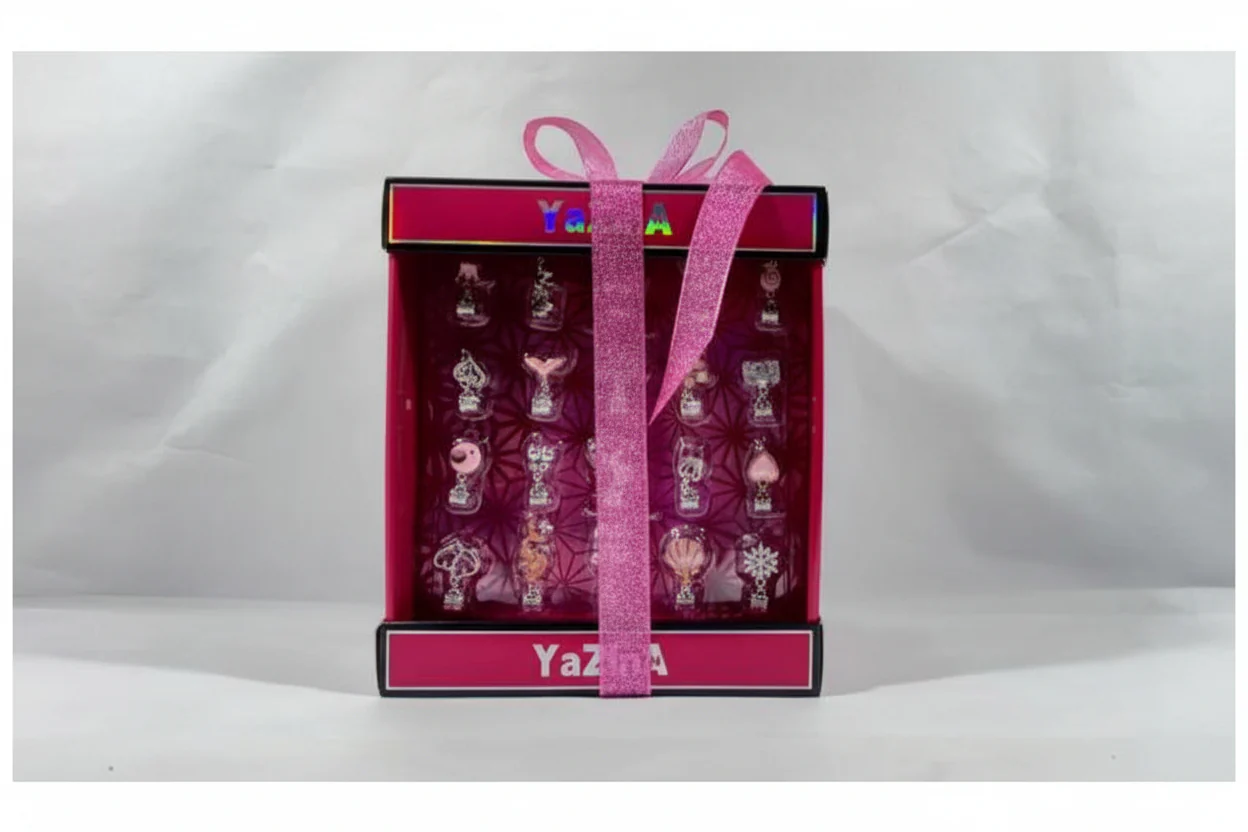 Girls Yazma Deluxe Charm Set, Exquisite DIY jewelry cake box