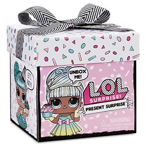 L.O.L. Surprise! Present Surprise Doll with 8 Surprises - Image 3