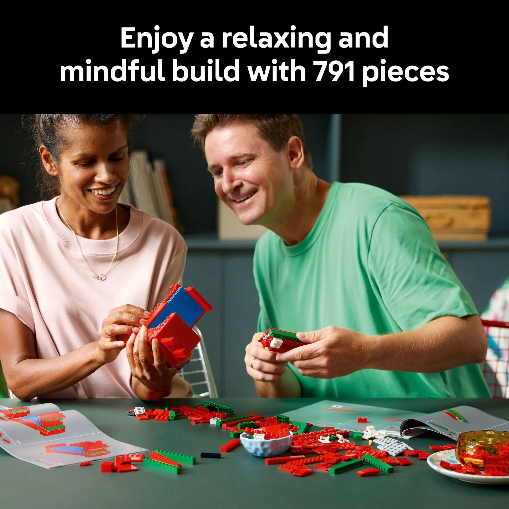 LEGO Art Love Collectible Building Set - DIY Kit for Adults, Ages 18+ - Gift for Birthdays - Home Decor to Display on Table - 31214 - Image 6