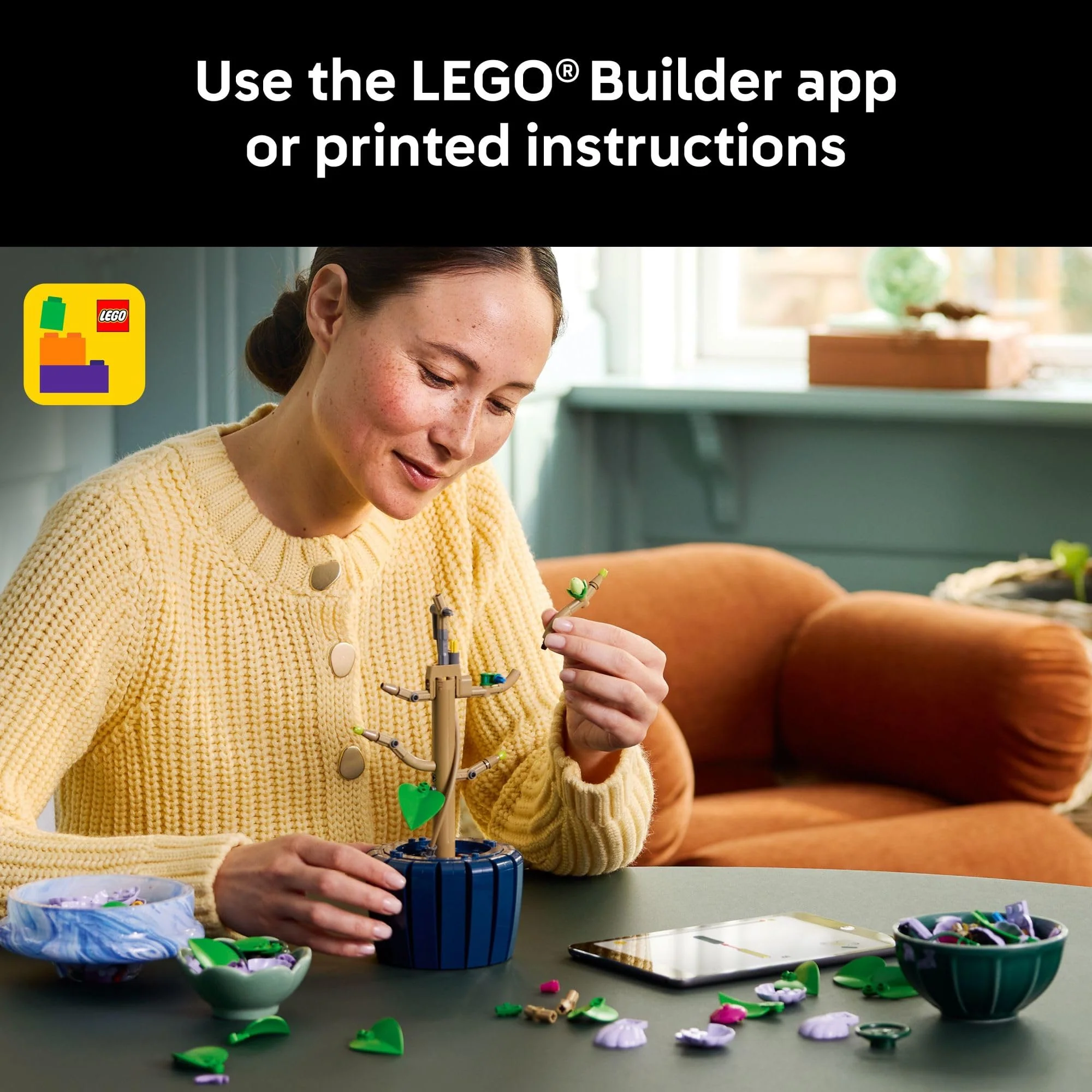 LEGO Botanicals Hibiscus Flower Building Set - Artificial Plant & Flower Building Blocks for Women & Men, Ages 18+ - Image 3