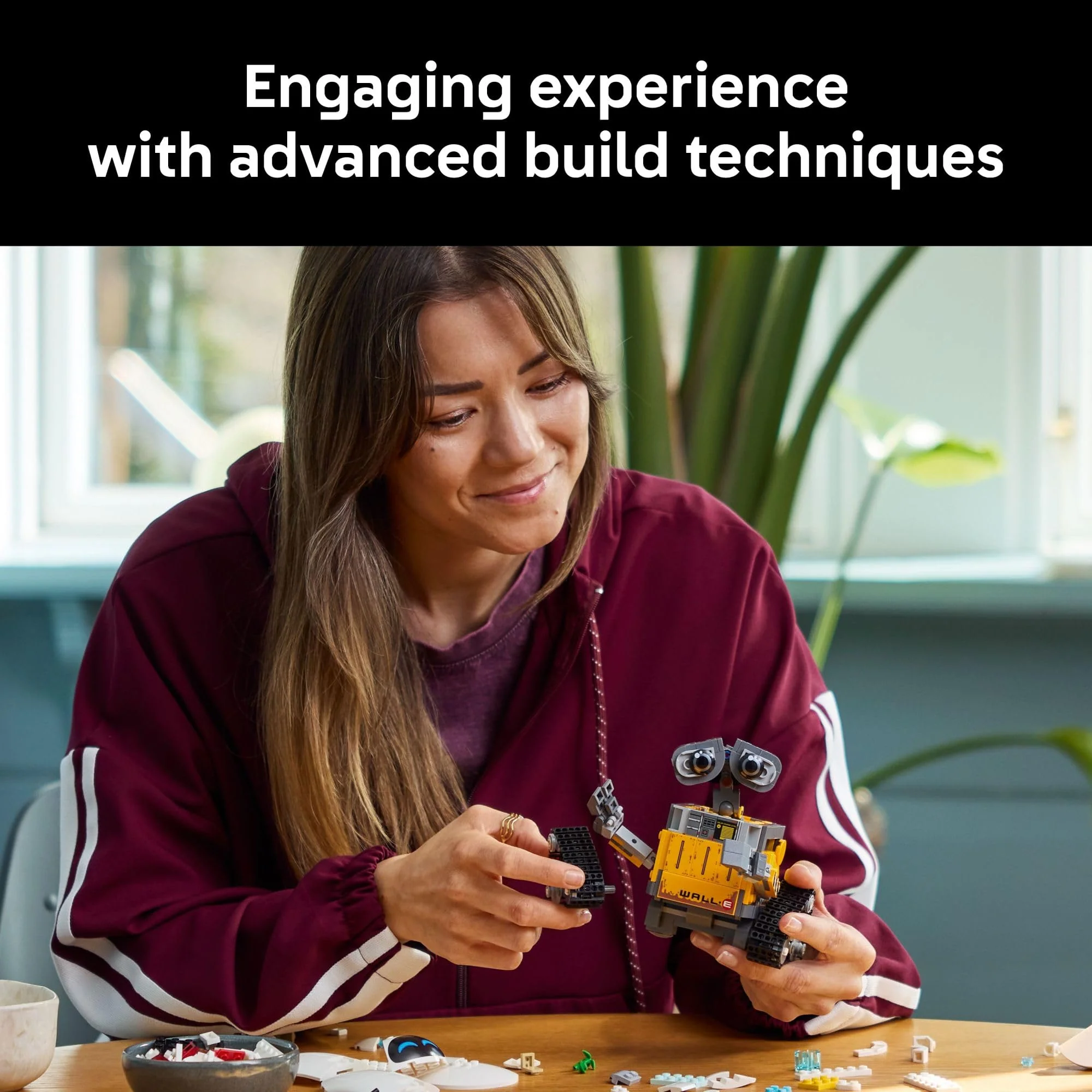 LEGO Disney & Pixar Wall-E & EVE Building Set for Adults, Ages 18+ - Home Office, Book Shelf, or Room Decor for Disney Fans - Gift Ideas for Men & Women - 43279 - Image 5
