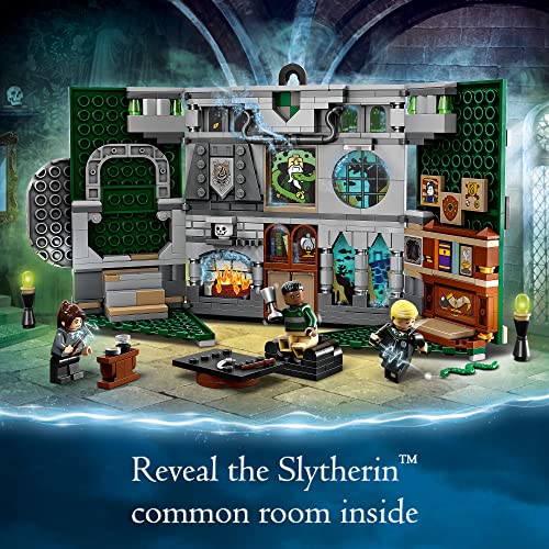 LEGO Harry Potter Slytherin House Banner Building Set 76410 - Hogwarts Castle Common Room Toy or Wall Display, Collectible Harry Potter Gift Idea for Boys, Girls and Kids with Draco Malfoy Minifigure - Image 4