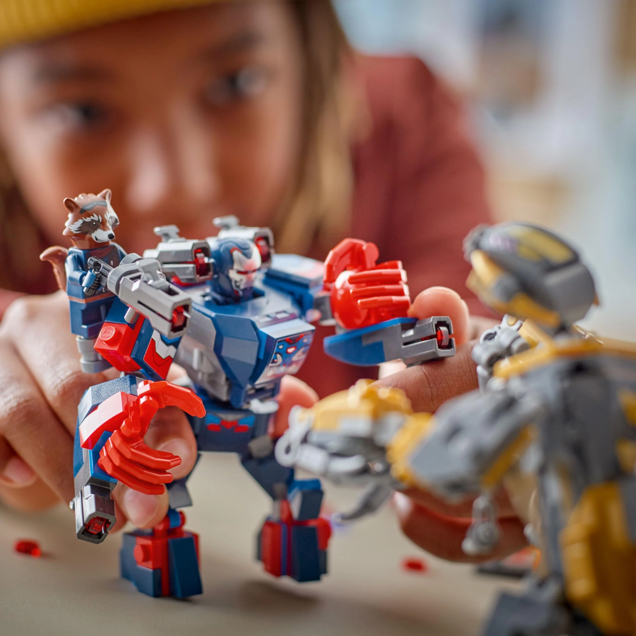 LEGO Marvel Avengers: Endgame Thor vs. Chitauri Building Toy - Pretend Playset W/ 7 Toy Minifigures for Boys & Girls, Ages 8+ - Super Hero Building Blocks for Kids - Gift Idea for Birthdays - 76322 - Image 4