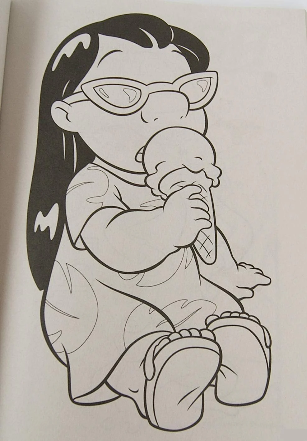 Lilo and Stitch ''Here for The Music'' Coloring and Activity Book - 80 Pages - Image 3