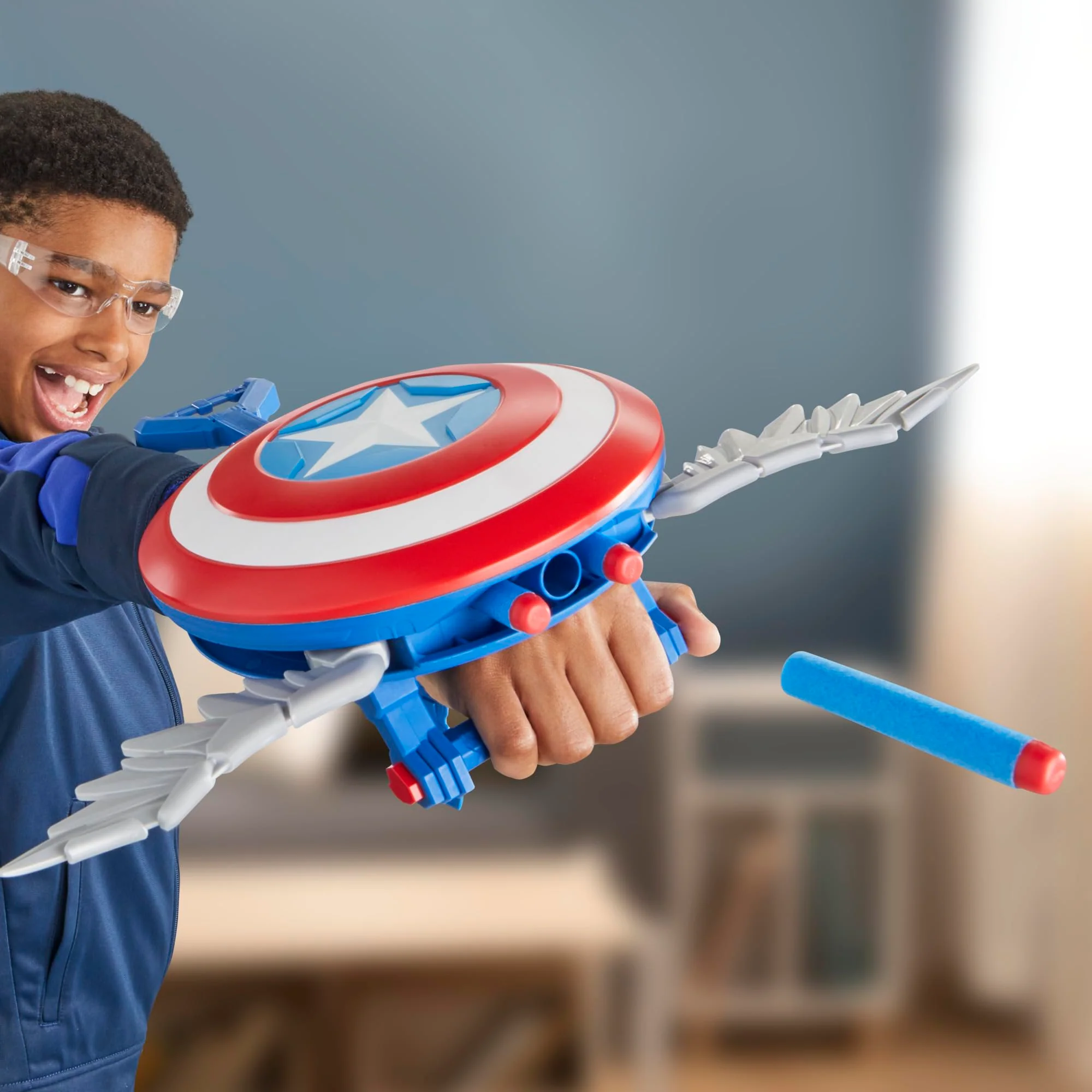 Marvel Studios Captain America Brave New World NERF Skyshot Blaster, Shield Roleplay Toy, Super Hero Toys for Kids 5 and Up - Image 10