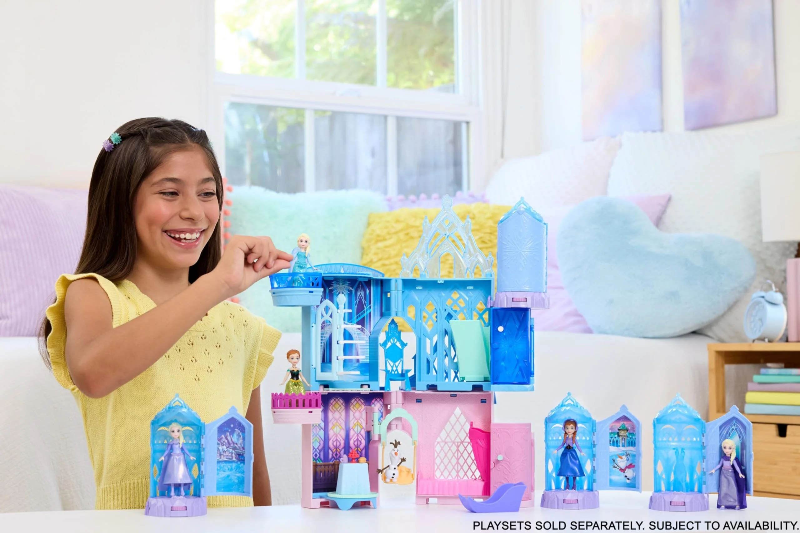 Mattel Disney Frozen Surprise Small Dolls & Mini Castle Playsets with Spinning Doll Reveal, Ice Castle Spin Surprise from Movies (Styles May Vary) - Image 6