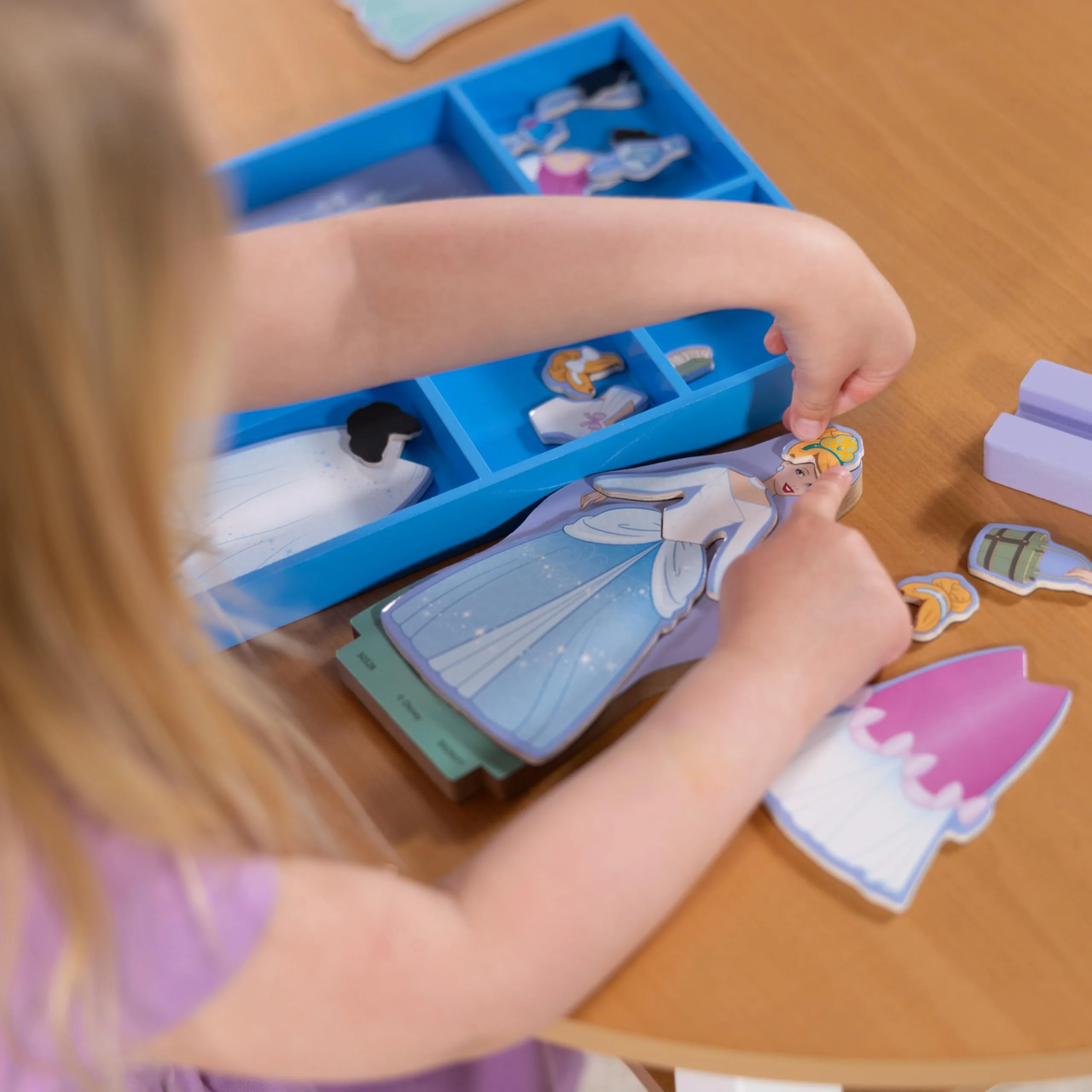 Melissa & Doug Disney Princess Cinderella Magnetic Dress-Up Wooden Doll Pretend Play Set (30+ pcs) - Image 5