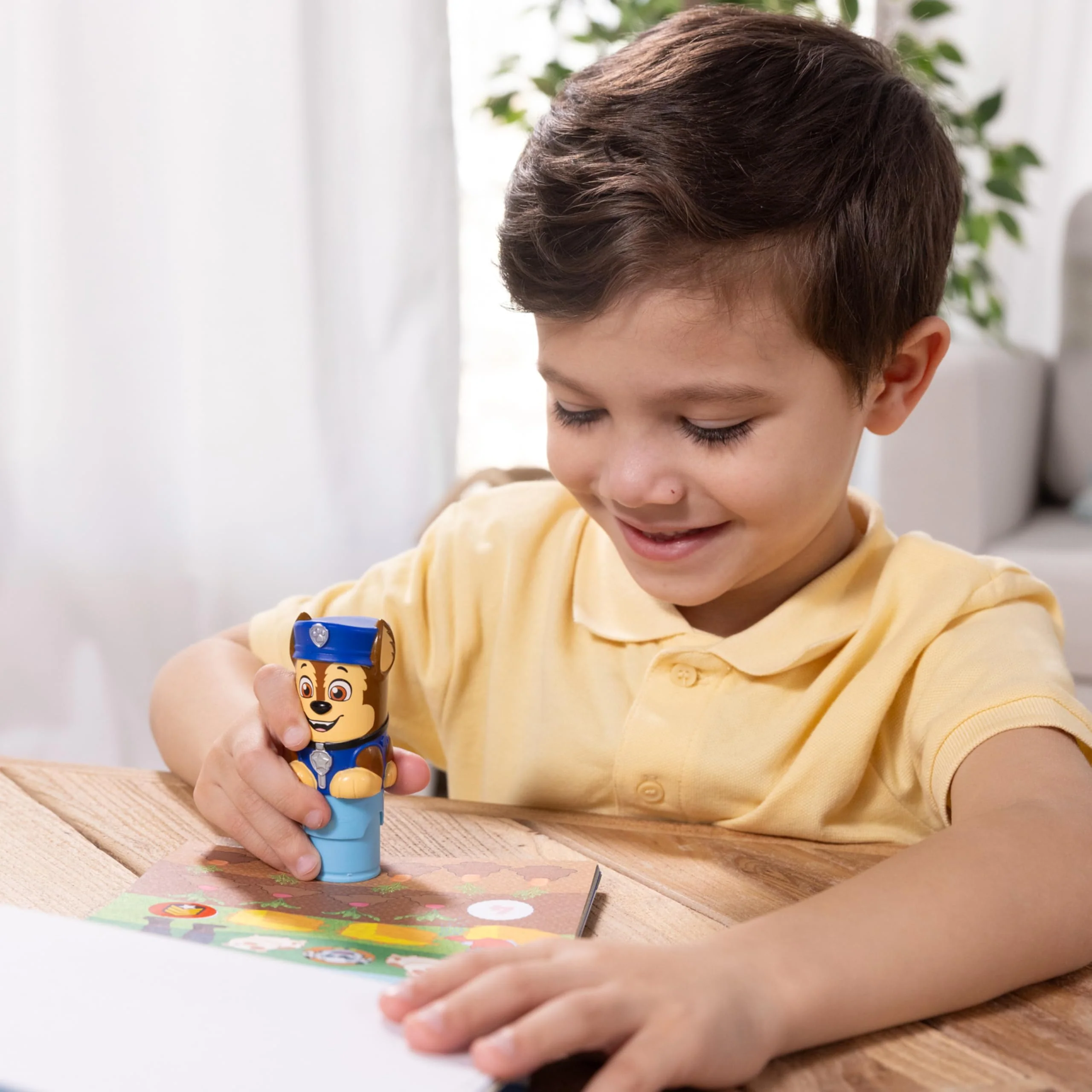 Melissa & Doug Sticker Wow!β’ 24-Page Activity Pad and Sticker Stamper, 300 Stickers, Arts and Crafts Fidget Toy Collectible Character β PAW Patrol Chase - FSC Certified - Image 3