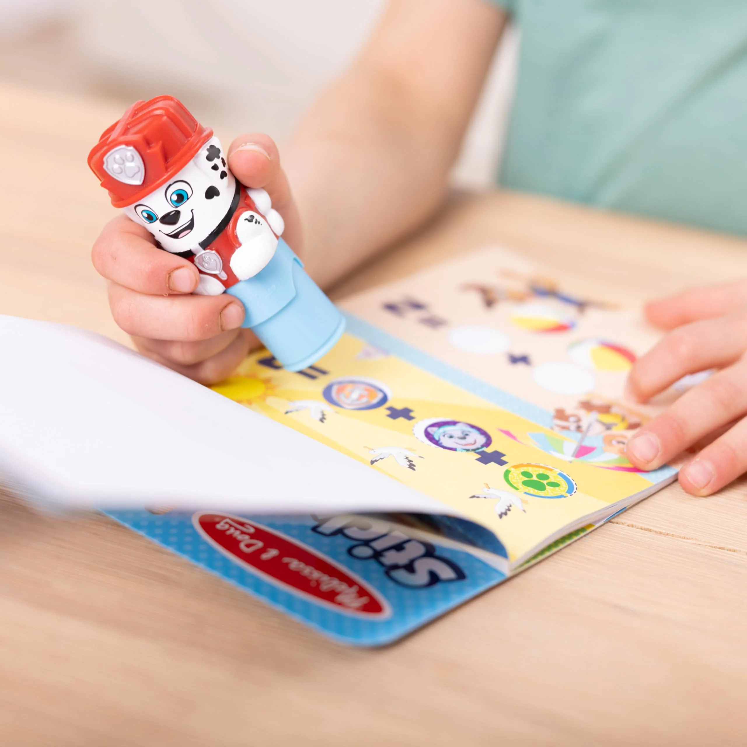 Melissa & Doug Sticker Wow!™ 24-Page Activity Pad and Sticker Stamper, 300 Stickers, Arts and Crafts Fidget Toy Collectible Character – PAW Patrol Marshall - FSC Certified - Image 4