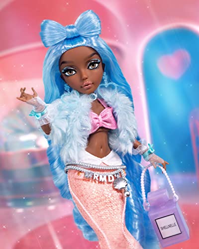 MERMAZE MERMAIDZ Color Change Shellnelle Mermaid Fashion Doll with Designer Outfit & Accessories - Image 9