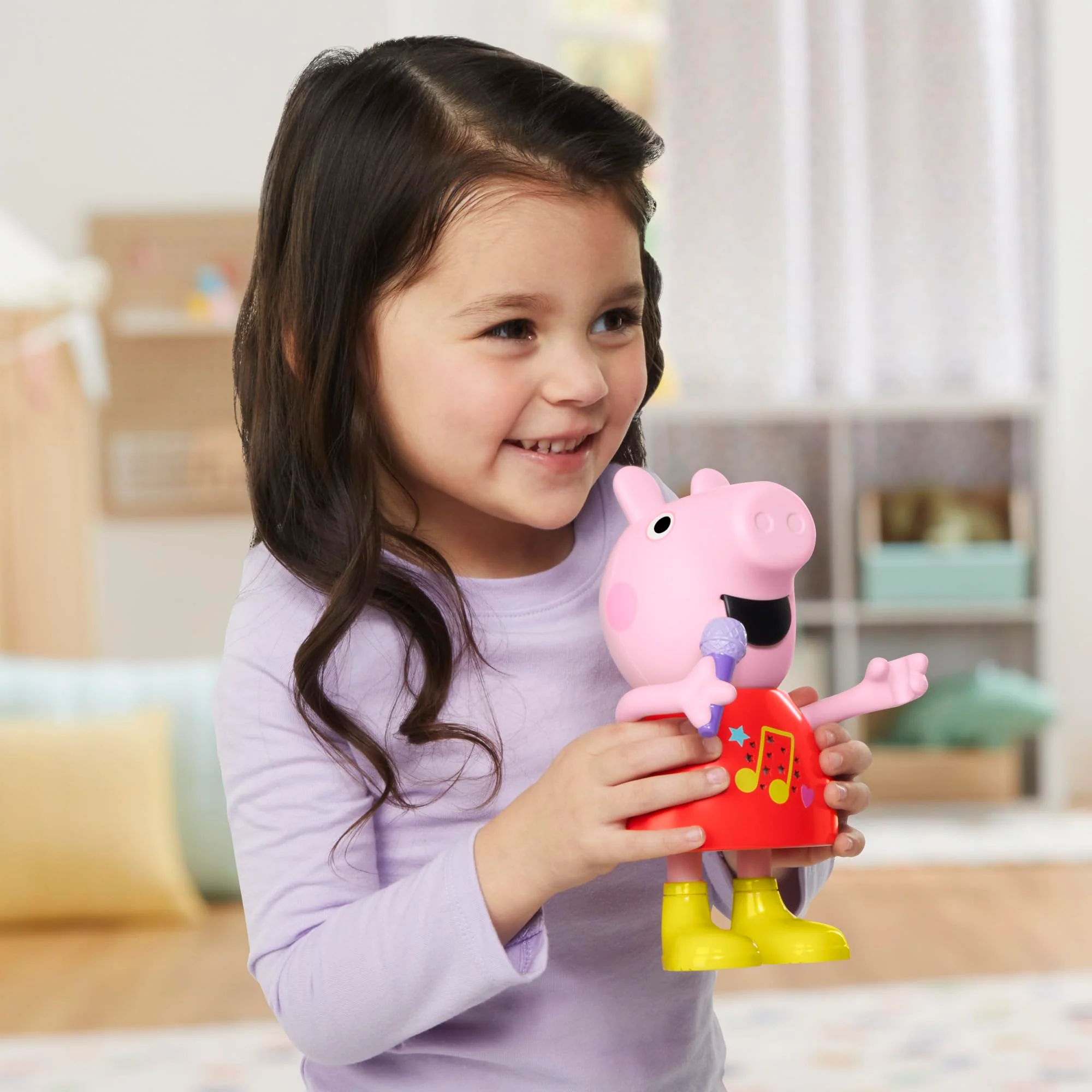 PEPPA PIG Talk & Sing Peppa Doll, Musical Toy with 50+ Sounds, Phrases, and Songs, Preschool Toys, Kids, Ages 3+ - Image 3