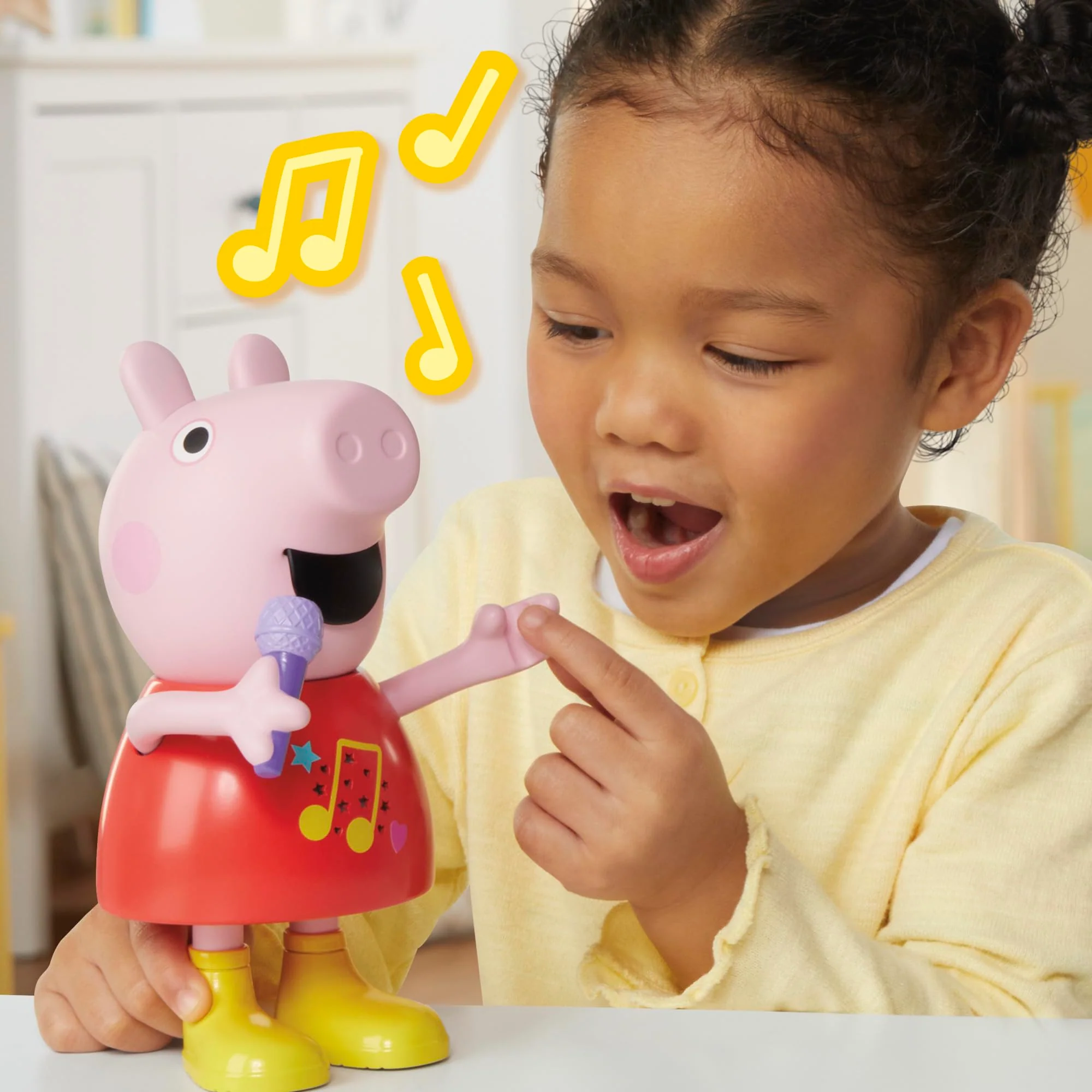 PEPPA PIG Talk & Sing Peppa Doll, Musical Toy with 50+ Sounds, Phrases, and Songs, Preschool Toys, Kids, Ages 3+ - Image 9