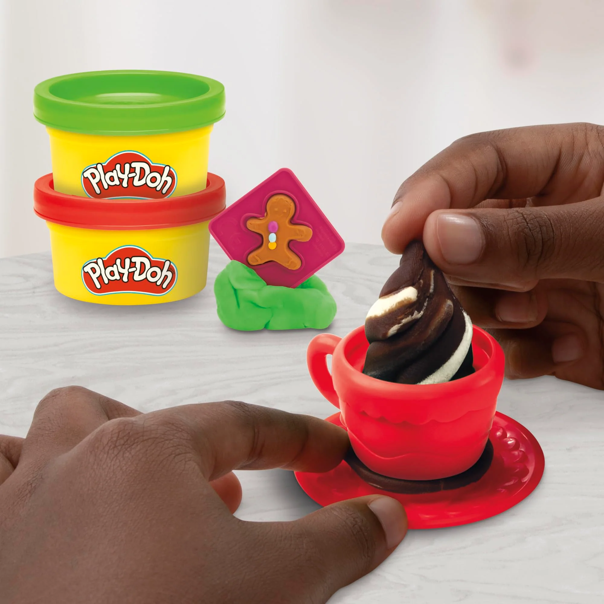 Play-Doh Holiday Advent Calendar for Kids, 24 Day Countdown, Multiple Surprise Gifts Behind Each Door, Arts & Crafts, Ages 3+ - Image 12
