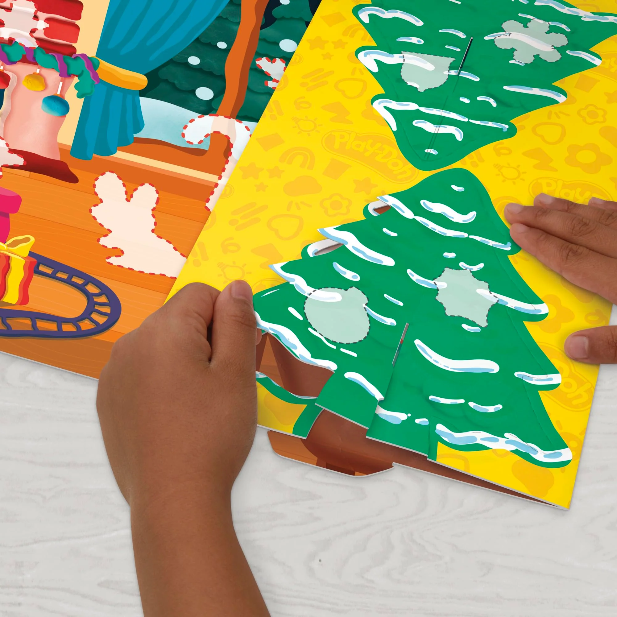 Play-Doh Holiday Advent Calendar for Kids, 24 Day Countdown, Multiple Surprise Gifts Behind Each Door, Arts & Crafts, Ages 3+ - Image 7